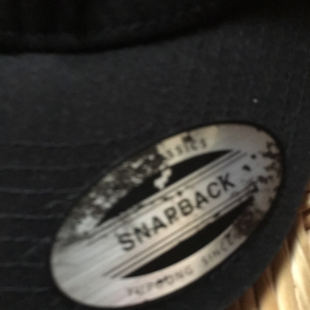 Hat - Picture 2 of 4